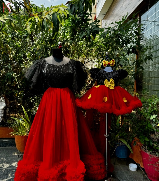 Mickey mouse theme mother and daughter twinning outfits