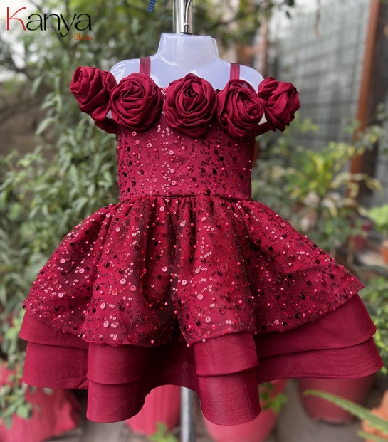 Maroon shade flower theme outifit