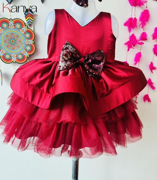 Red color party dress for Baby