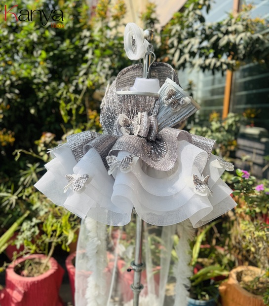 Grey and silver shade layered outfit with shoulder structural design